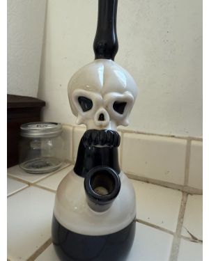 Straw skull head 